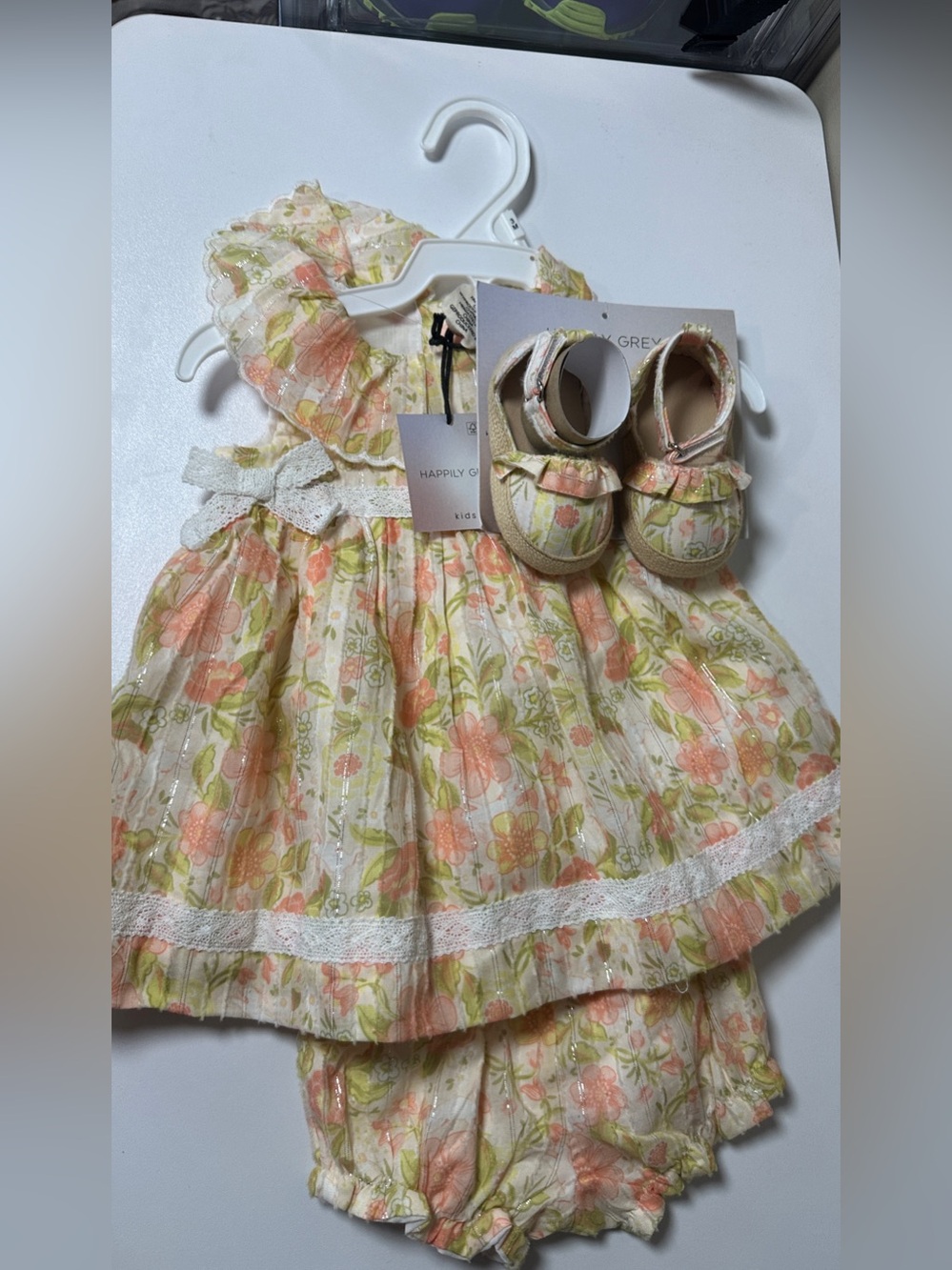 Infant Girls' Floral Peach & Green Mary Jane Shoes, size 0-3 months